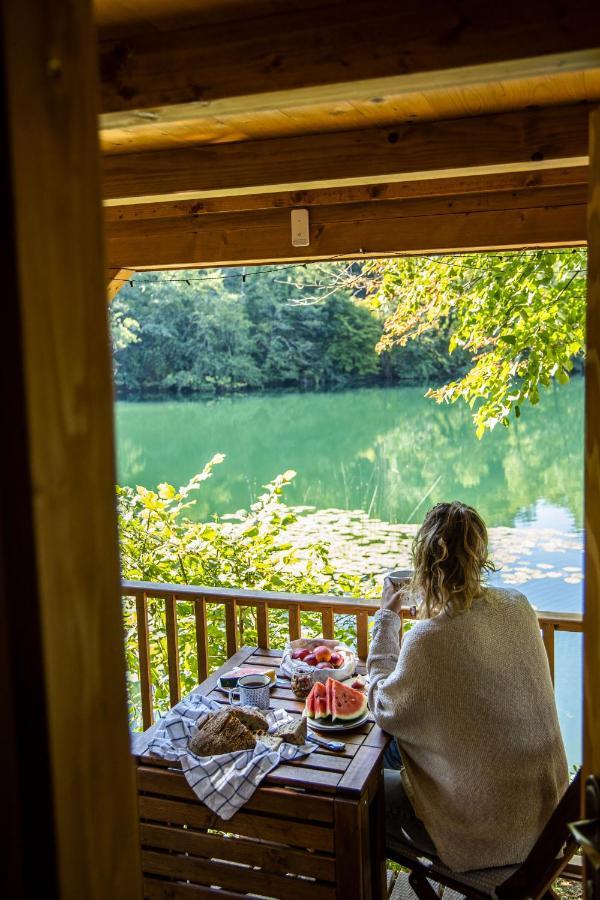 Riverland Gornji Zvečaj Extérieur photo