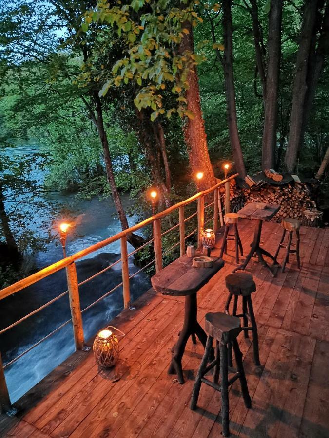 Riverland Gornji Zvečaj Extérieur photo